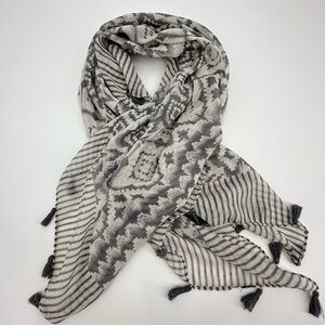 Gray/Ivory Print Square Scarf with Gray Tassels No Tags 44” x 44”